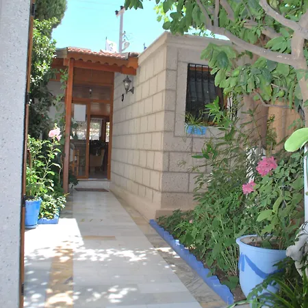 Antik Hotel 3*